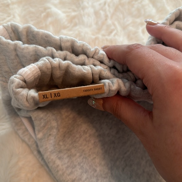 VICTORIA SECRET PINK Curved Hem Varsity SWEAT SHORTS -Size XL - Picture 4 of 11